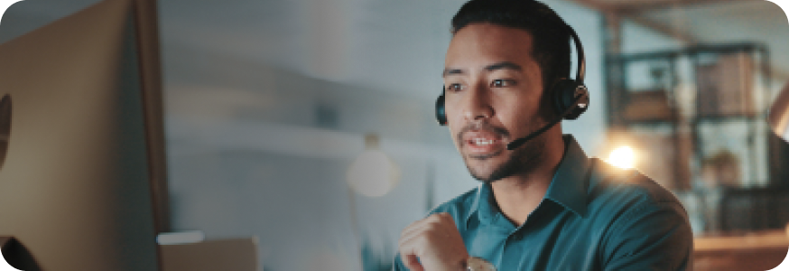 Support specialist wearing a headset